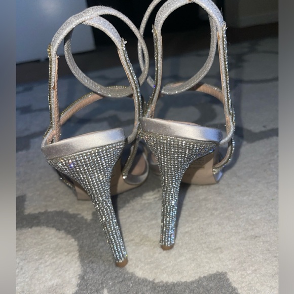 Steve Madden Rhinestone heels - Picture 5 of 6